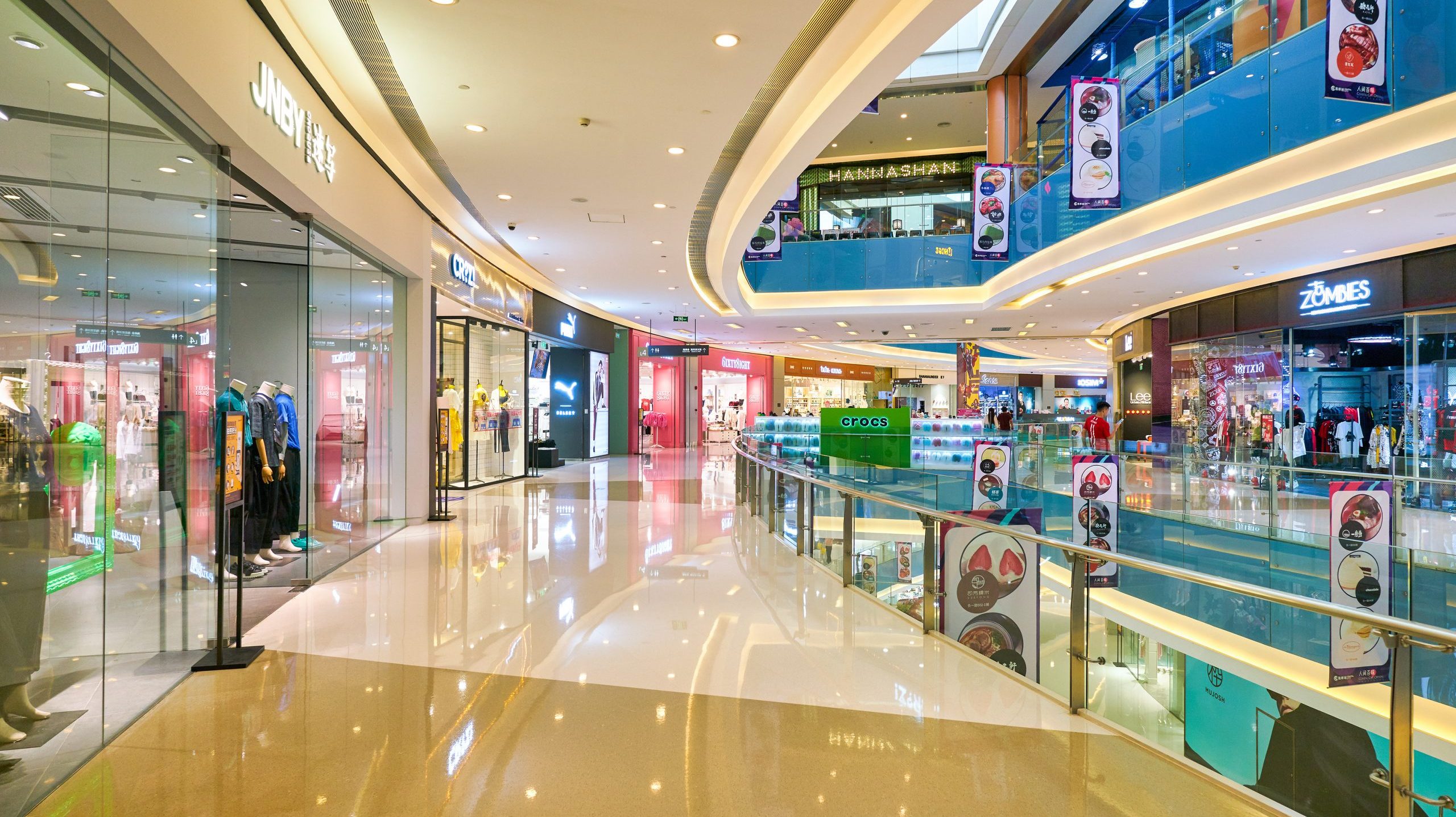 Post and Rope Barriers